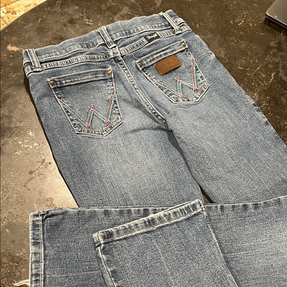 Wrangler Women's Classic Blue Straight Leg Jeans